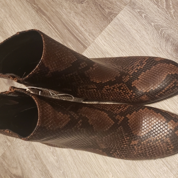 A New Day Snake Print Boots - Picture 7 of 8